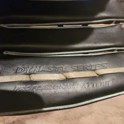 Louisville Slugger Right Hand Throw Dynasty Softball Glove 13" Game Ready. NICE Glove -Bats shop e6f200b3384ca4c7 original